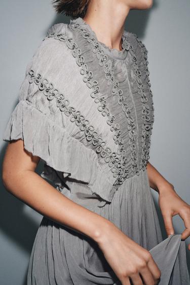 VESTIDO ESTRUTURA NÓS JOIAS - Cinzento da Zara