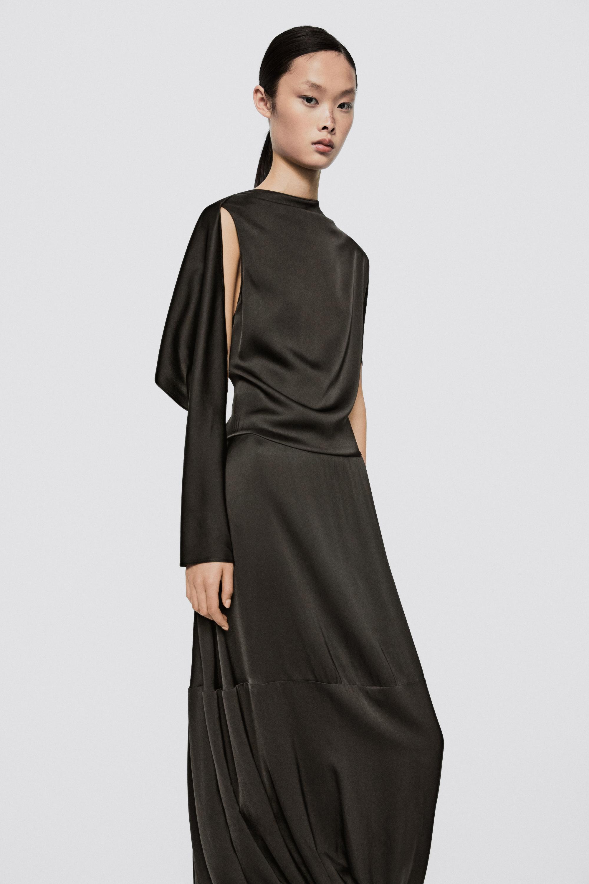 Asymmetric sleeve midi dress - LIMITED EDITION