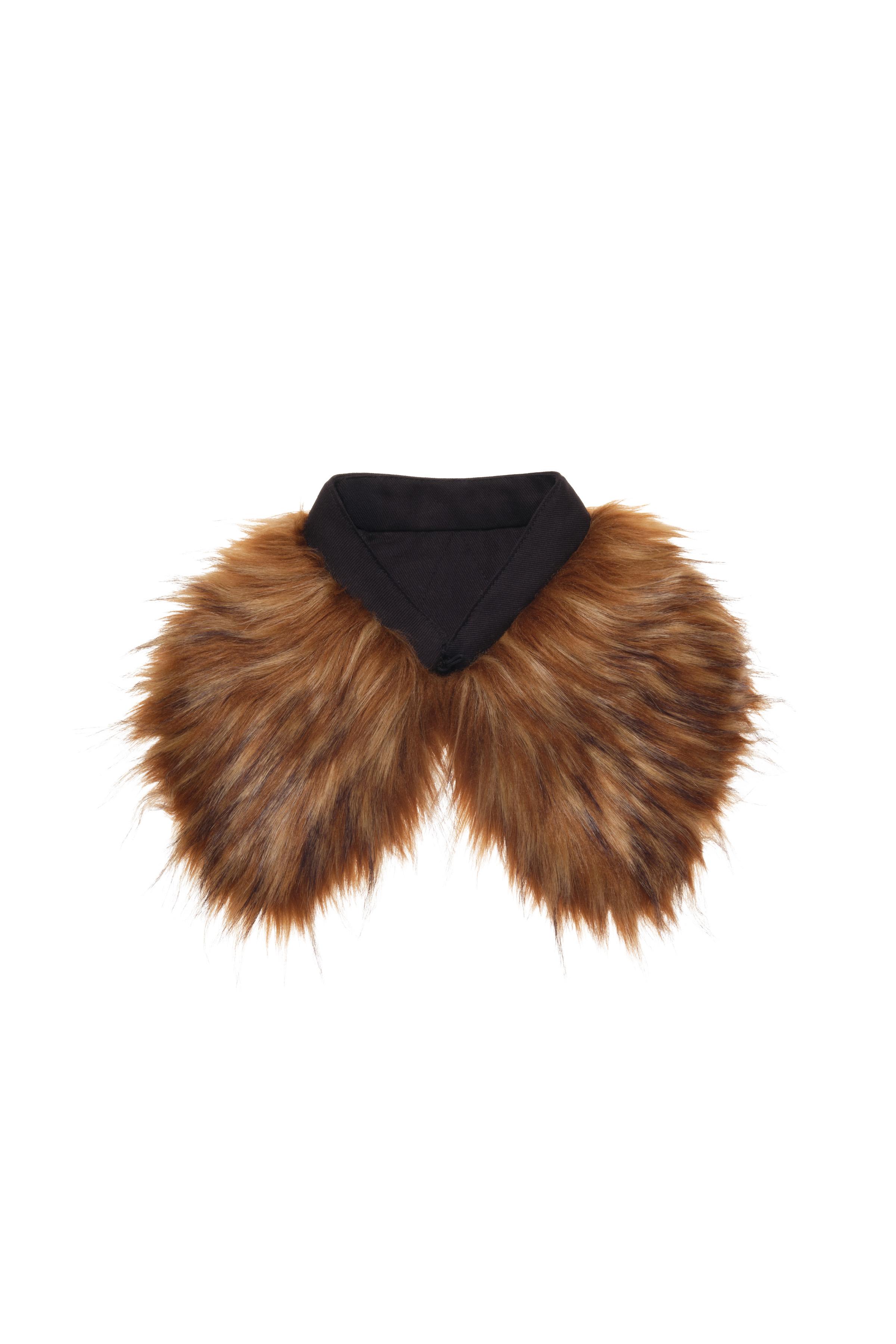 LIMITED EDITION FAUX FUR COLLAR