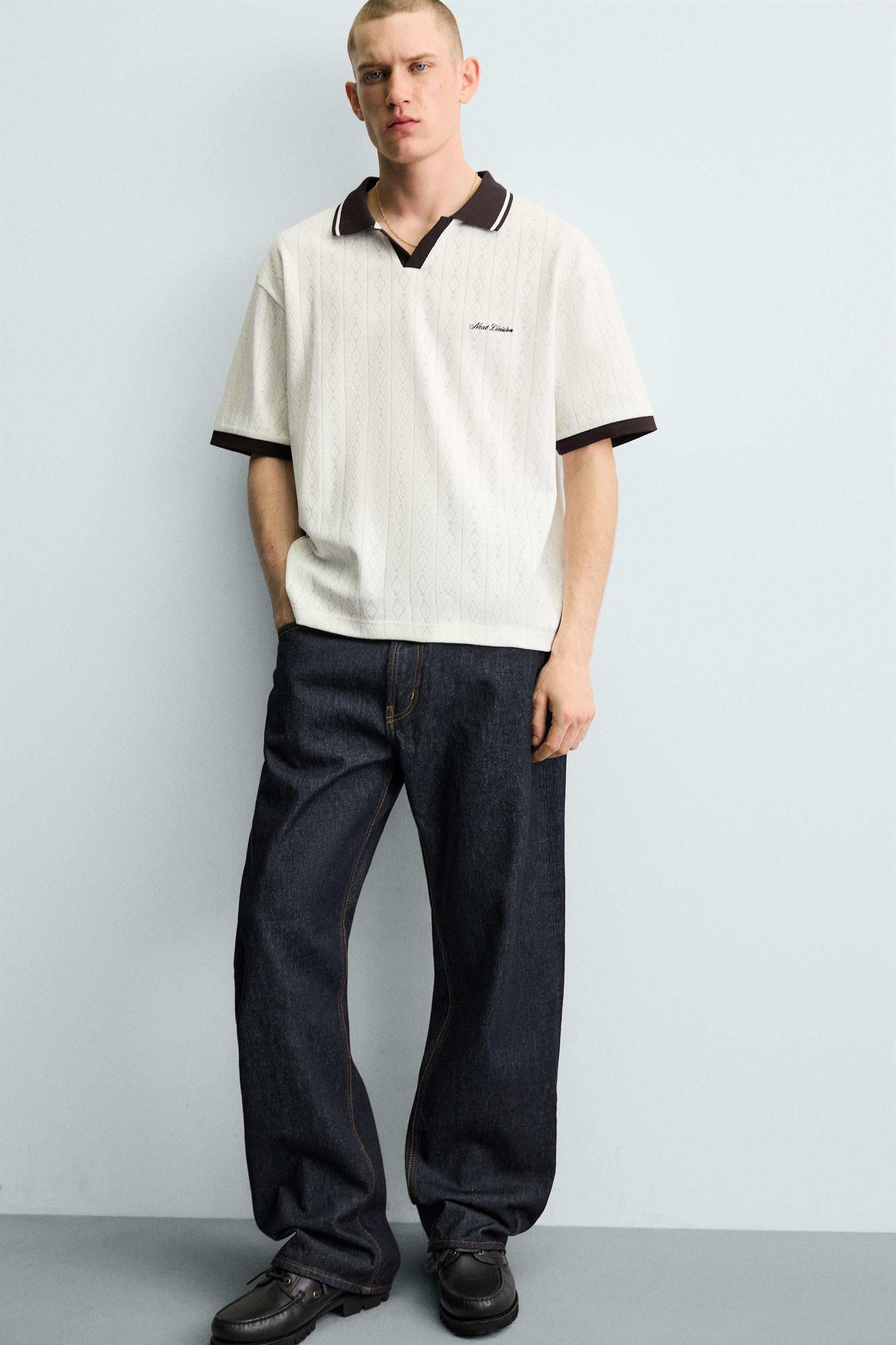 POLO JACQUARD VERTICAL BRODÉ