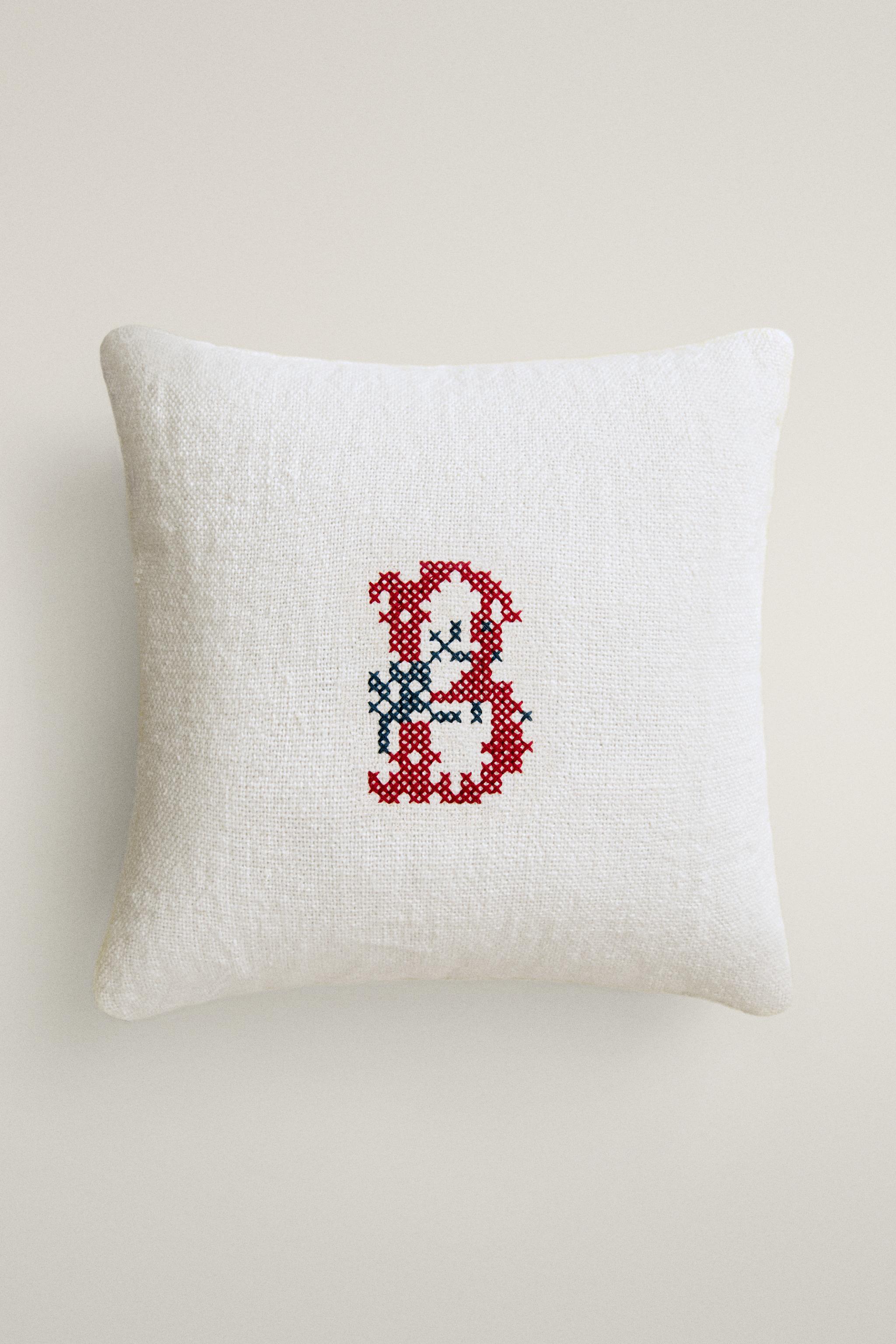LETTER B EMBROIDERED LINEN CUSHION — Ecru