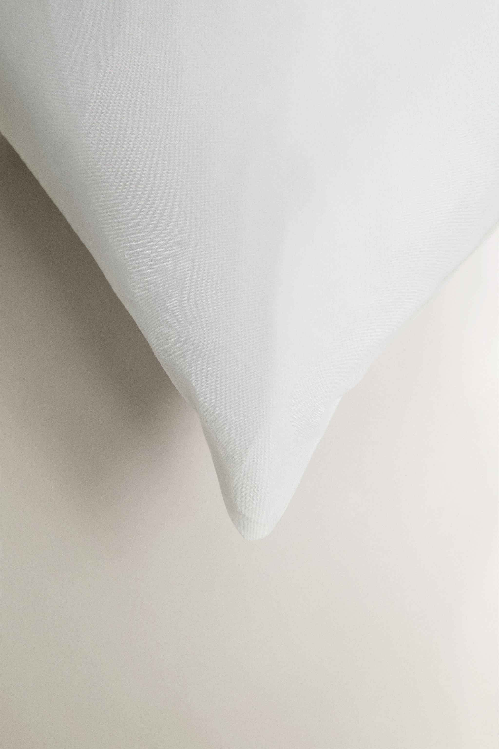 KIDS' EMBROIDERED FLORAL PILLOWCASE