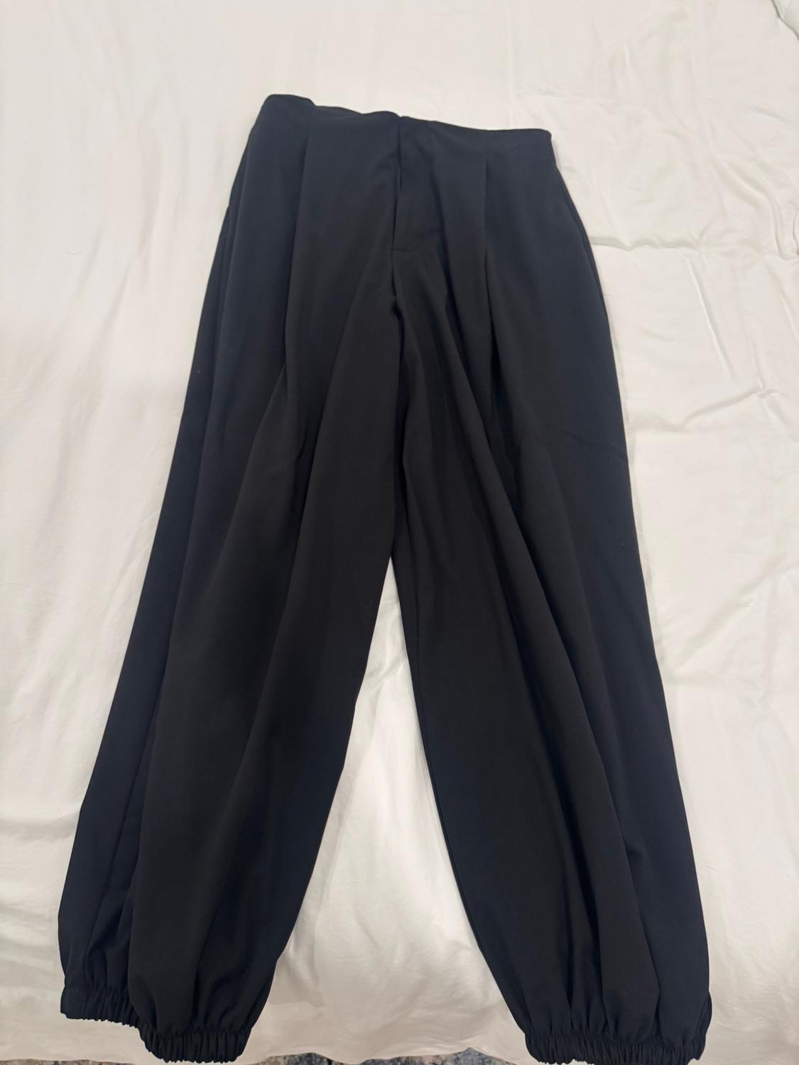 PANTALÓN JOGGER PLIEGUES - Image 2