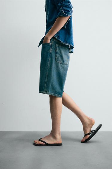 HAVAIANAS ® x ZARA SANDALS - Black by Zara