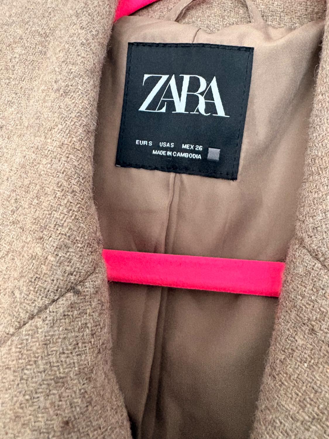 OVERSIZED COAT WITH WOOL - Image 2