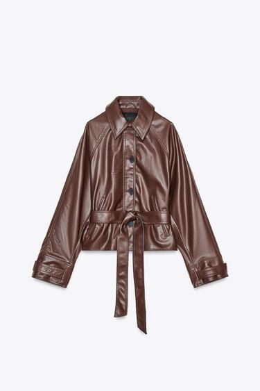 КОРОТКИЙ ТРЕНЧ ИЗ ИСКУССТВЕННОЙ КОЖИ — КОРИЧНЕВЫЙ от Zara