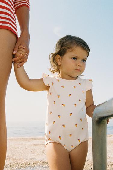 حزمة اثنين BODIES بطبعة جيلاتي - أحمر الخاص بـ Zara