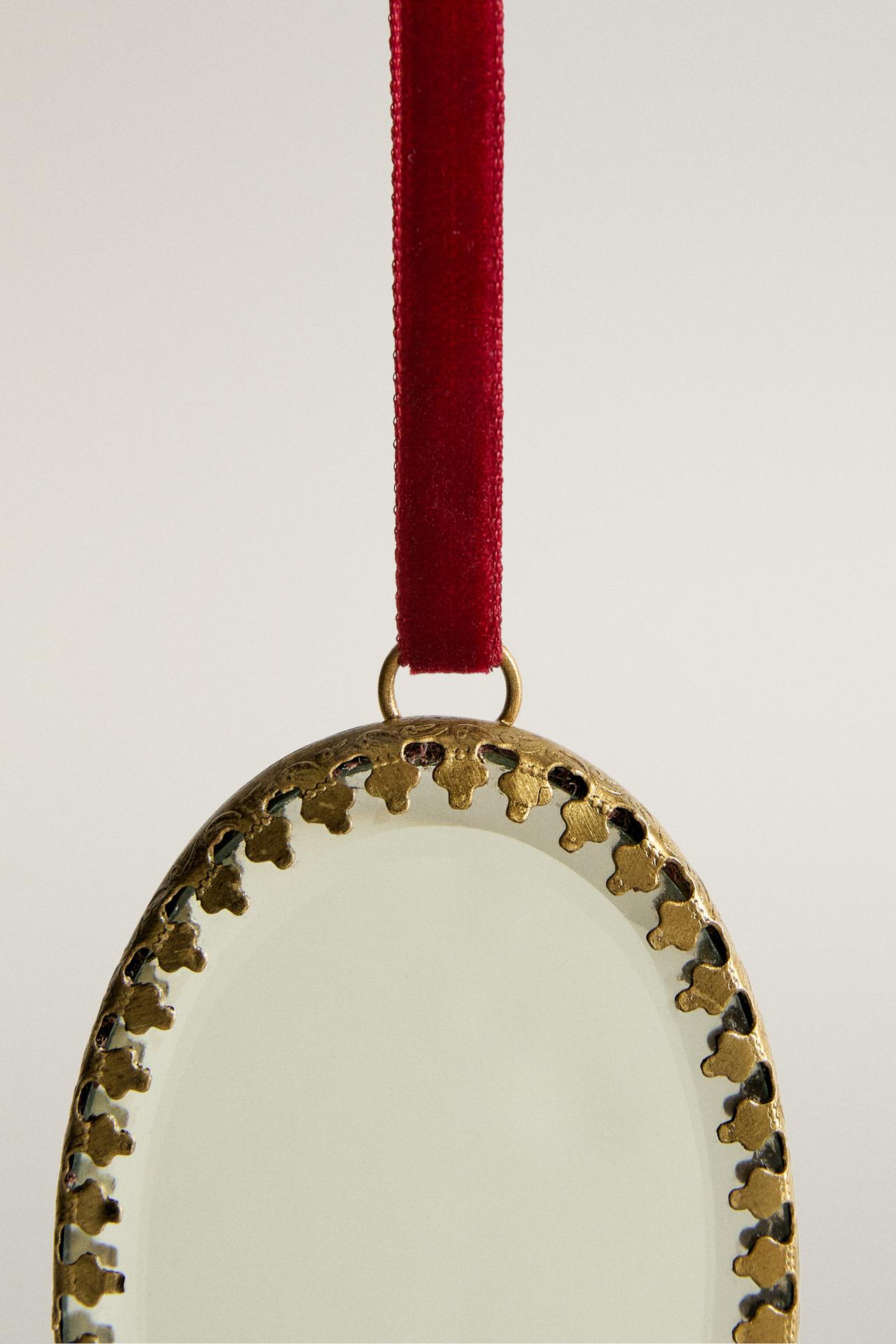OVAL MIRRORED CHRISTMAS TREE DECORATION — Golden