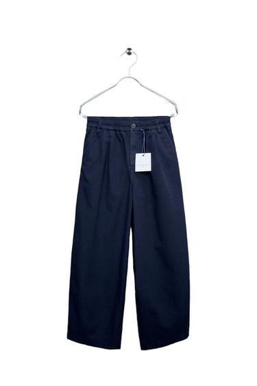 STORIESZ - OHLAPNE HLAČE Z GUBAMI IZ MEŠANICE BOMBAŽA IN LANU - Kraljevsko modra od Zare