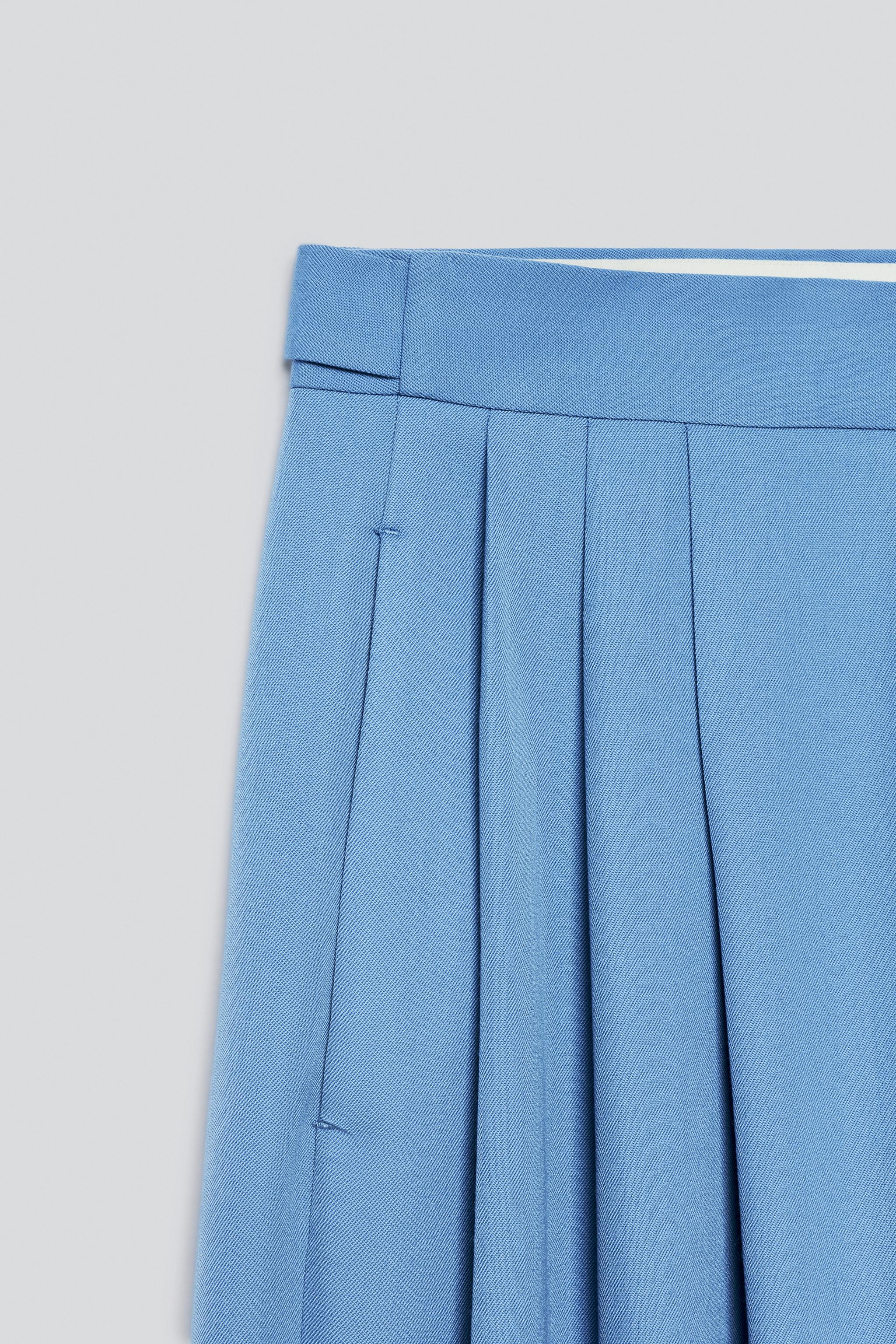 PANTALON COSTUME COUPE DÉCONTRACTÉE À PLIS