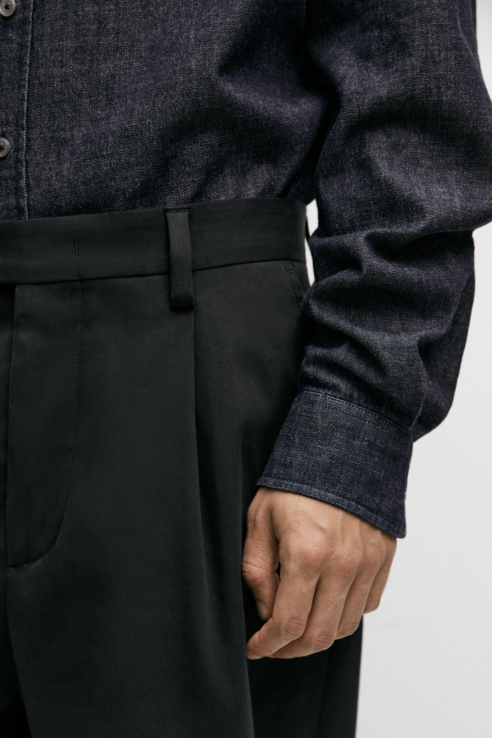 Wide-leg darted pants
