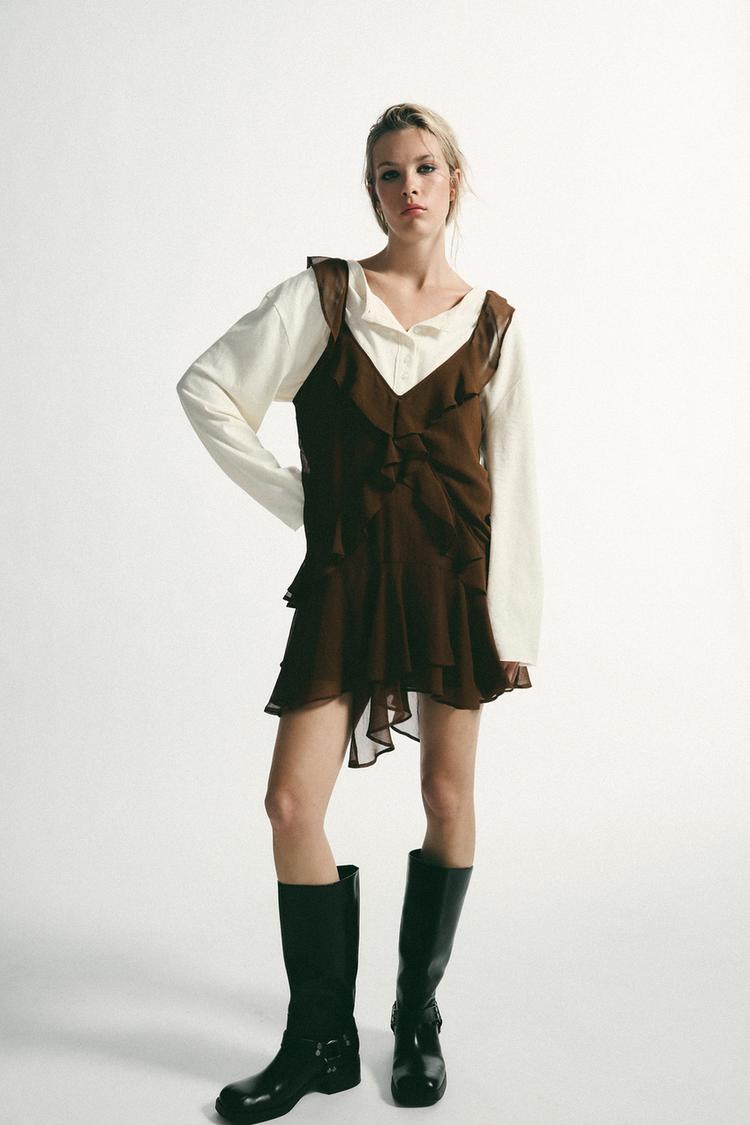 Vestido Corto Volantes
