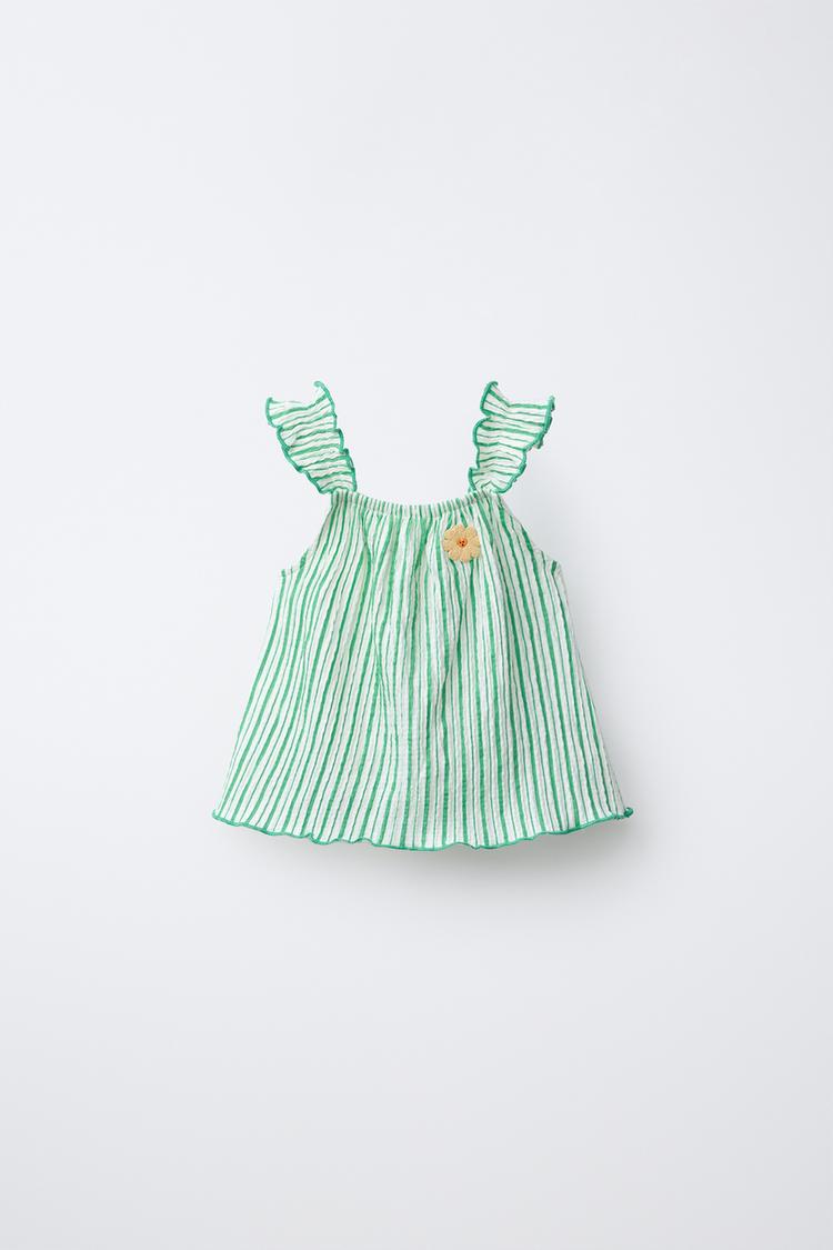 Camiseta Textura Rayas Parche Flor