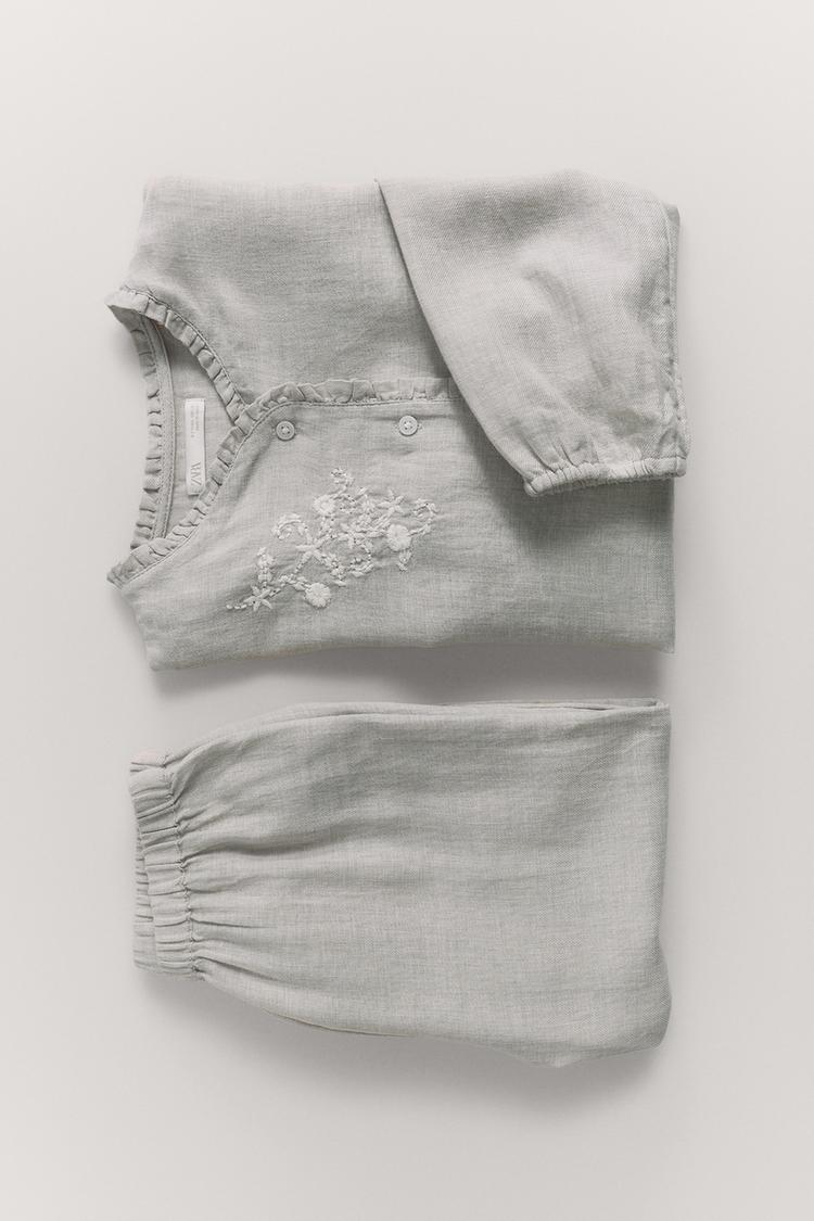 2-6 Años/ Pijama Flores Bordadas