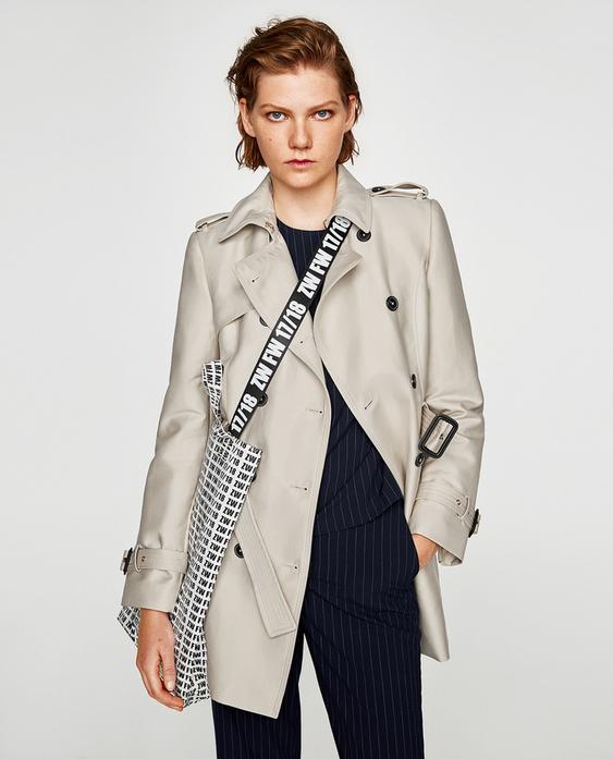 CLASSIC TRENCH COAT