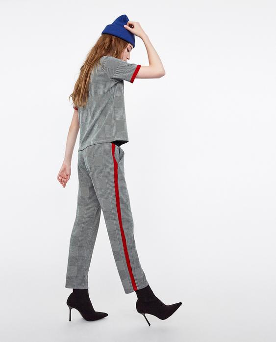 Image 4 of JACQUARD T-SHIRT WITH CONTRASTING TRIM from Zara