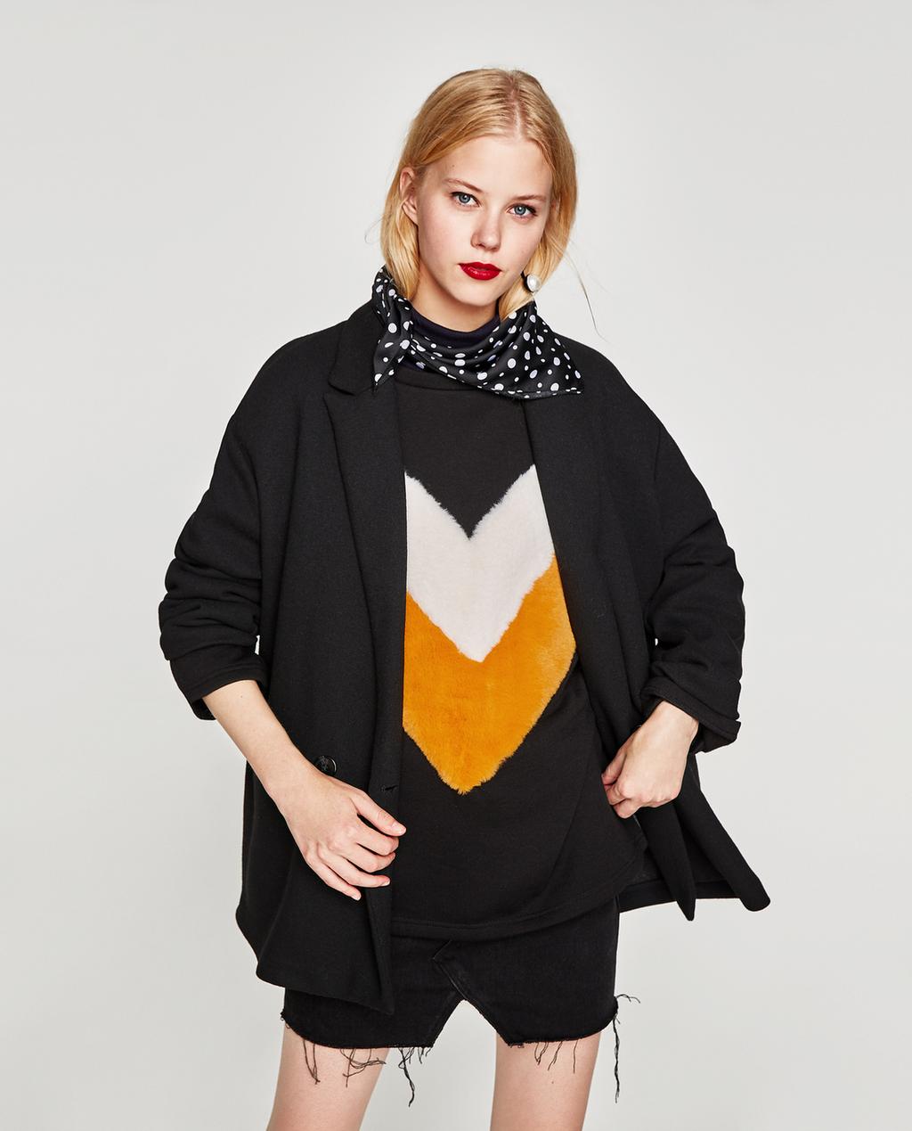 Imagen 2 de BLAZER CRUZADO de Zara