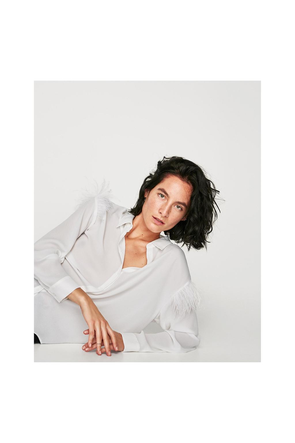 フェザーディティールシャツ