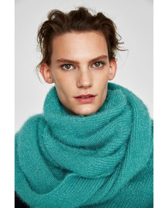 Image 3 of SOFT TOUCH SCARF WITH SHIMMER from Zara