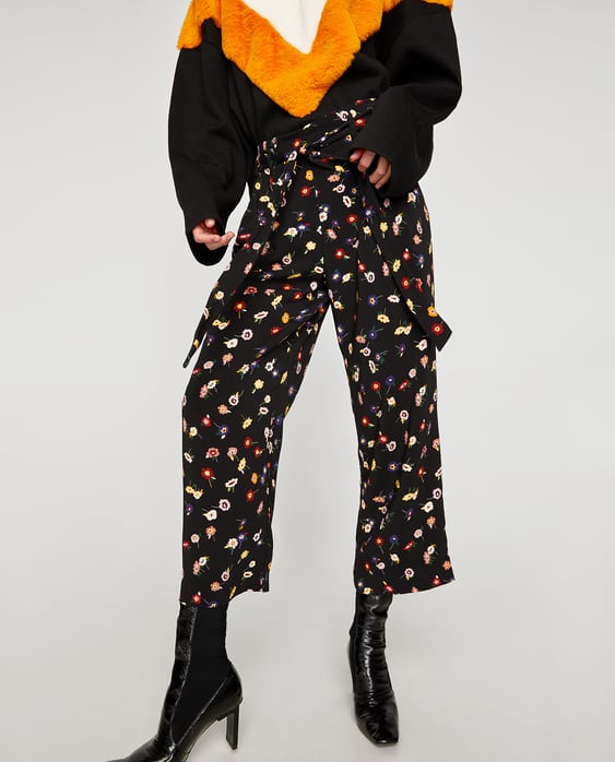 Image 2 of FLOWING CROPPED TROUSERS from Zara