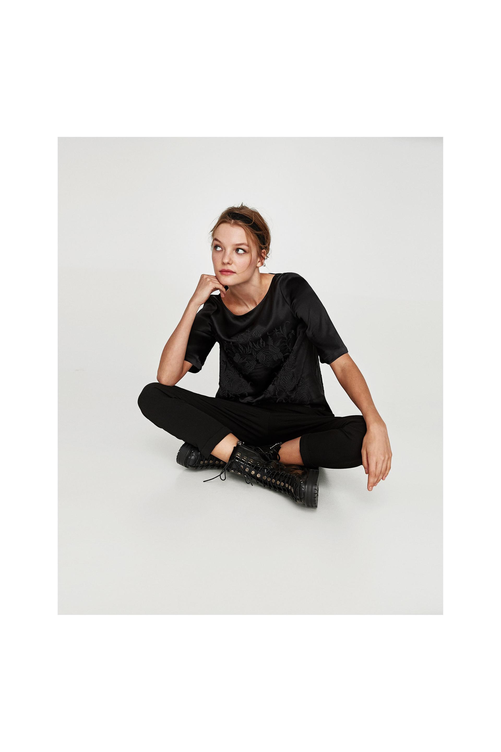 BLUSA BORDADO FLORAL