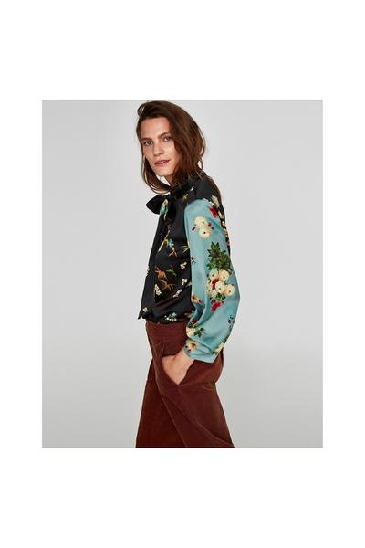 Image 4 of PRINTED BLOUSE WITH BOW from Zara