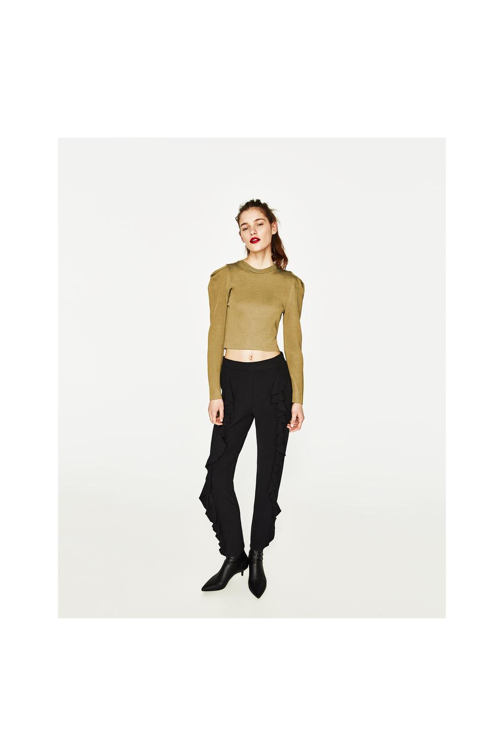 Imagen 1 de PANTALÓN VOLANTES DELANTEROS de Zara