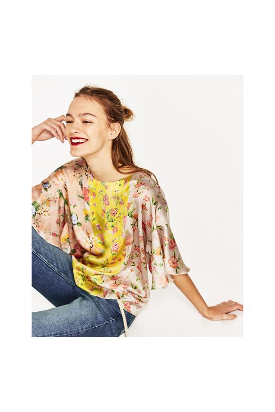 FLORAL PRINT T-SHIRT - Available in more colours