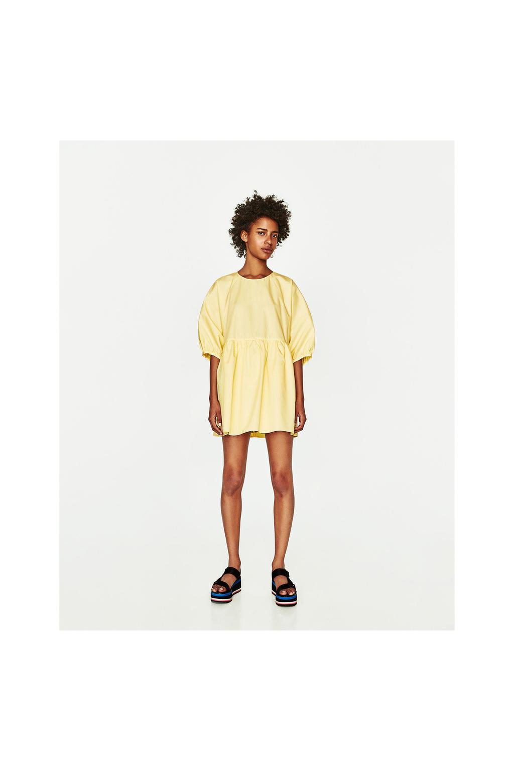 Imagen 1 de VESTIDO MONO VOLUMEN de Zara