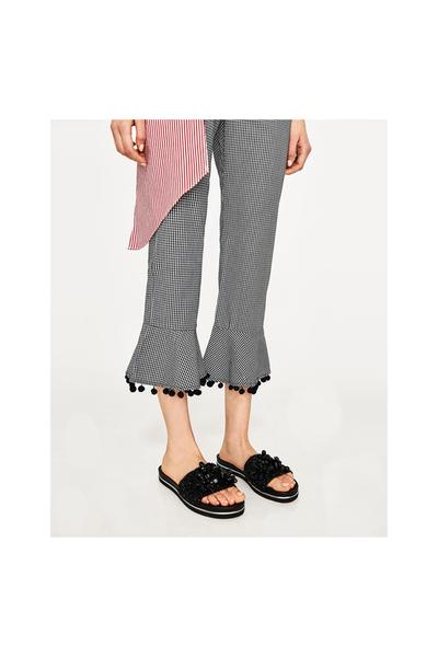 Imagen 2 de PANTALÓN VICHY CON POMPONES de Zara