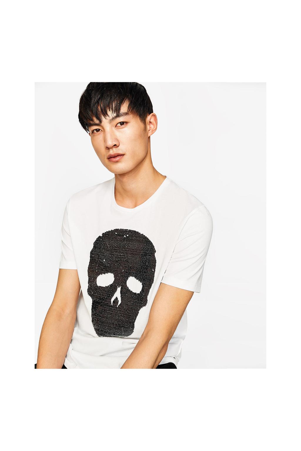 Imagen 4 de CAMISETA CALAVERA de Zara