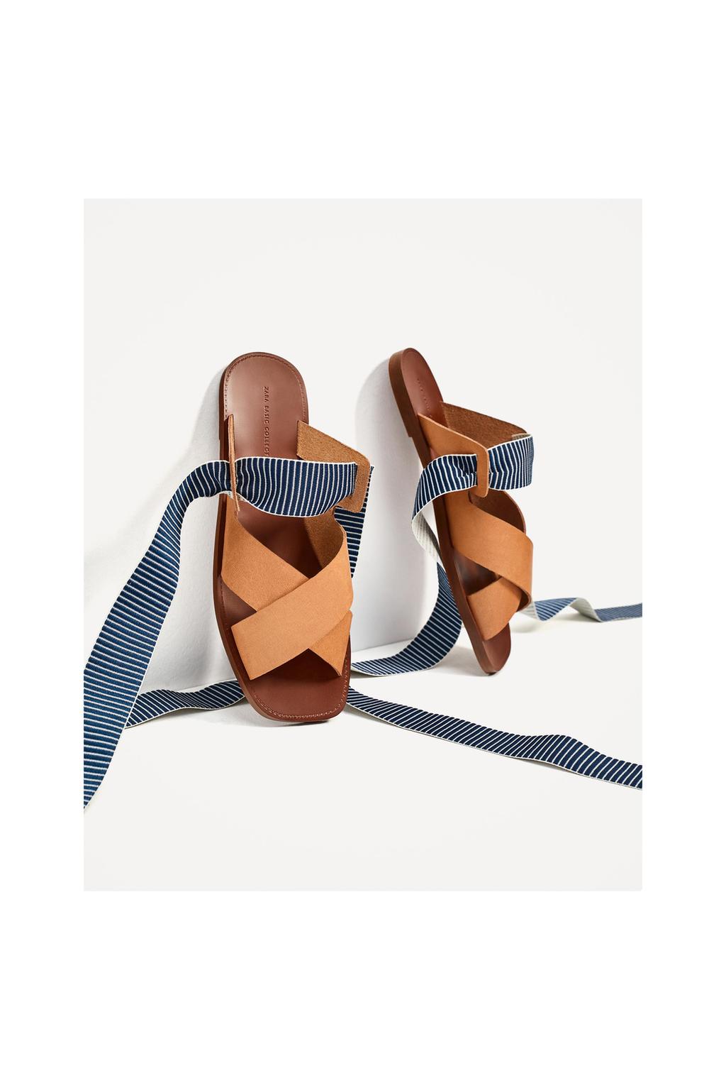 Imagem 1 de PALA PELE FITAS da Zara