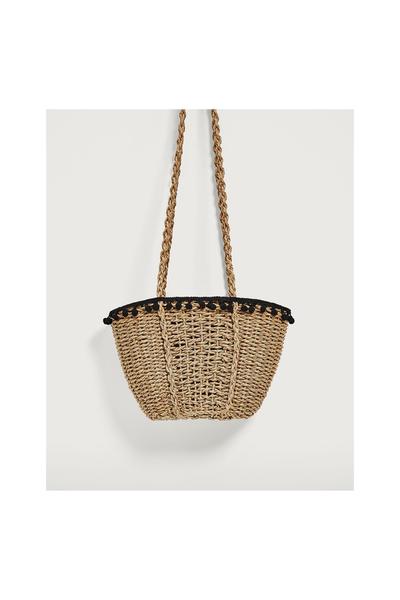 Imagen 2 de CESTA POMPONES de Zara