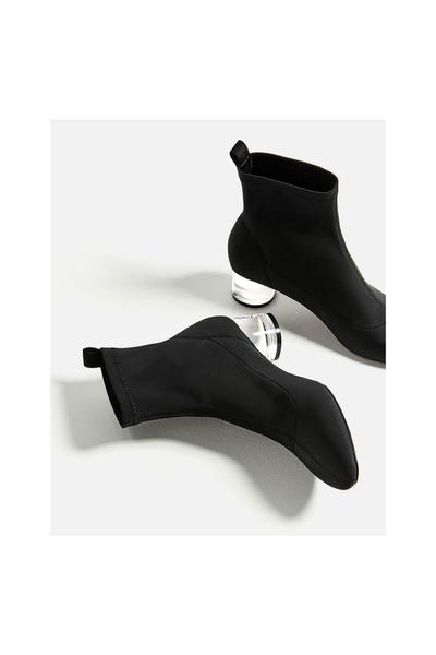 Imagem 3 de BOTIM TACÃO METACRILATO da Zara