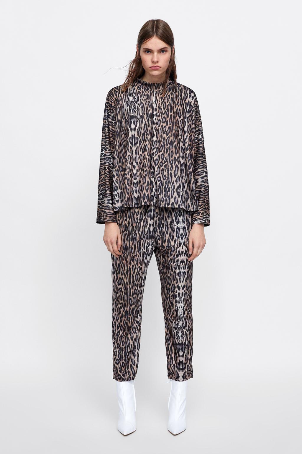 Imagen 1 de CAMISETA PERKINS de Zara