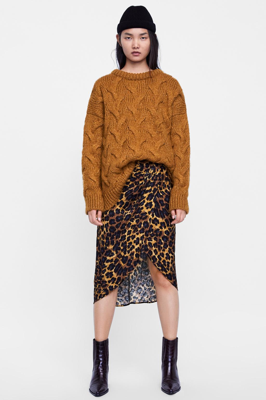 Image 1 of LEOPARD PRINT SKIRT from Zara