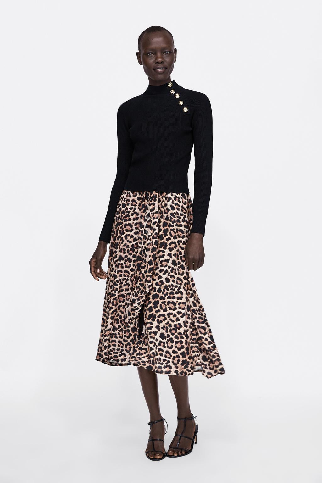 Image 1 of RIBBED SWEATER WITH BUTTONS from Zara