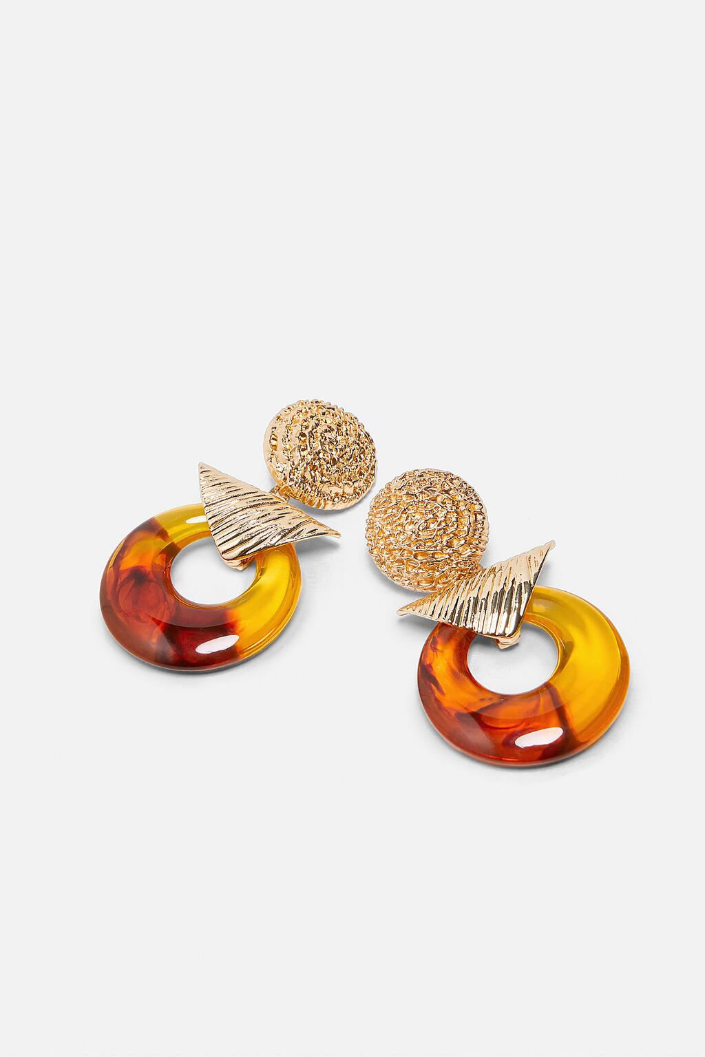 Image 3 of CONTRASTING EARRINGS from Zara