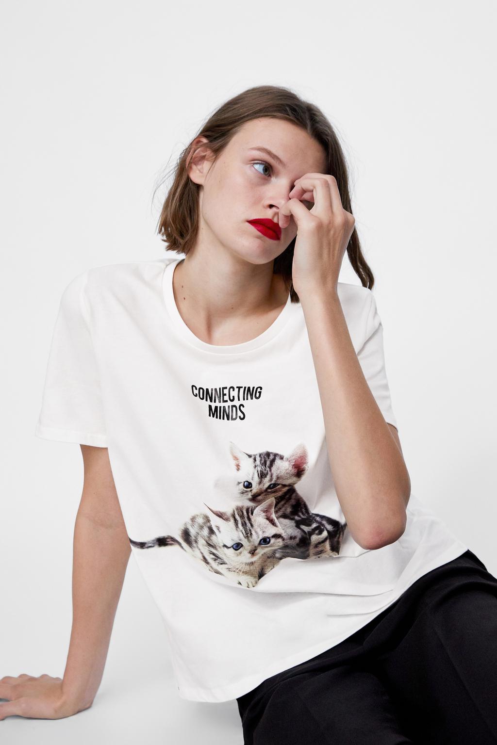CAMISETA ESTAMPADA - Disponible en más colores