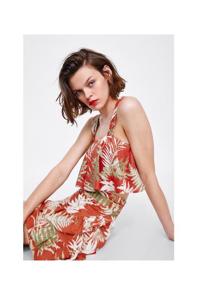Image 4 of PRINTED WRAP SKIRT from Zara