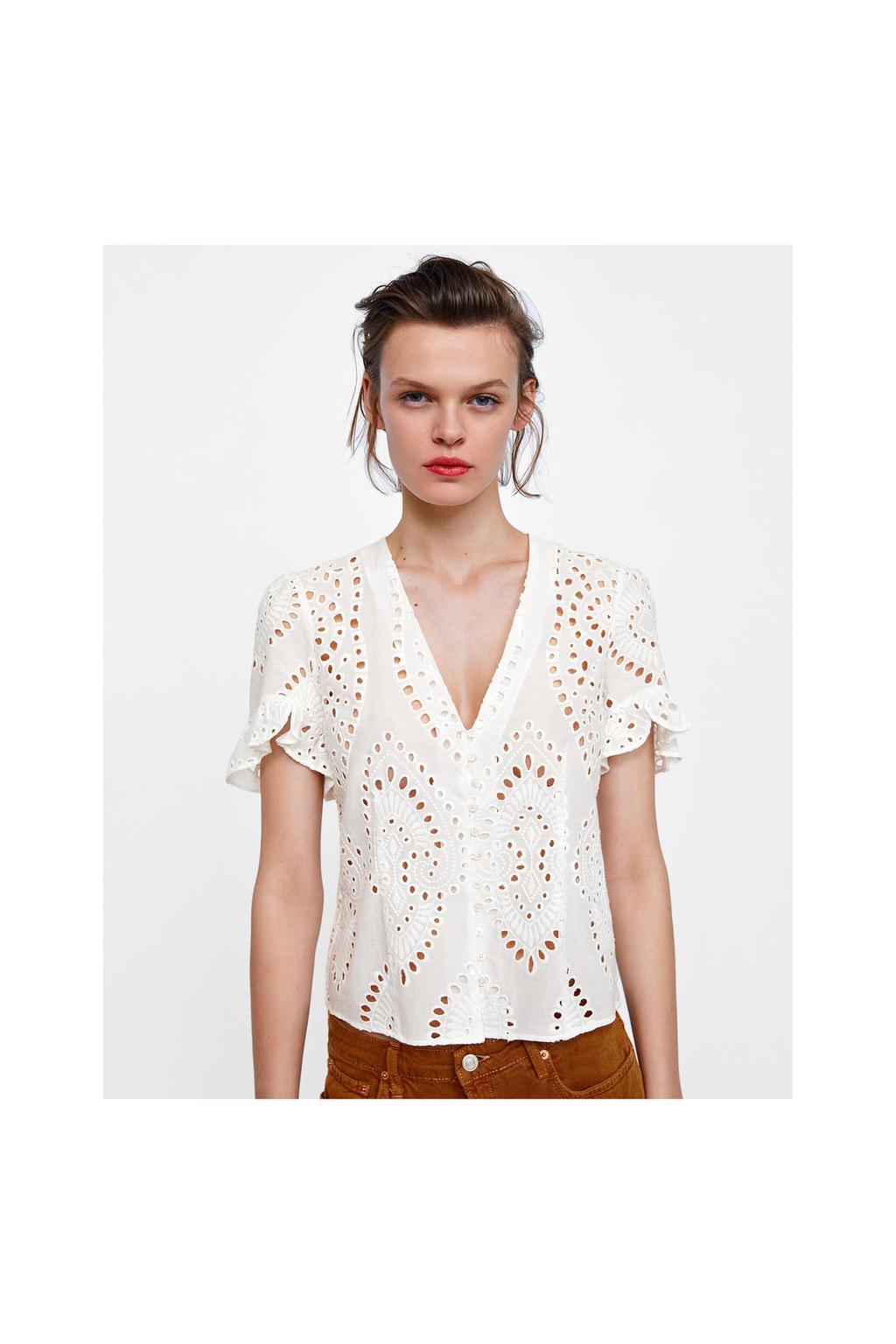 Image 3 de BLOUSE BRODÉE ET PERFORÉE de Zara