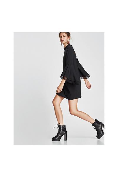 Imagen 2 de VESTIDO VOLANTE ENCAJE de Zara