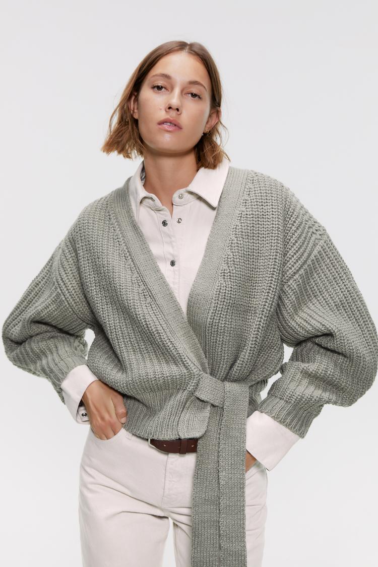 Image 2 of CROPPED CARDIGAN WITH BELT from Zara