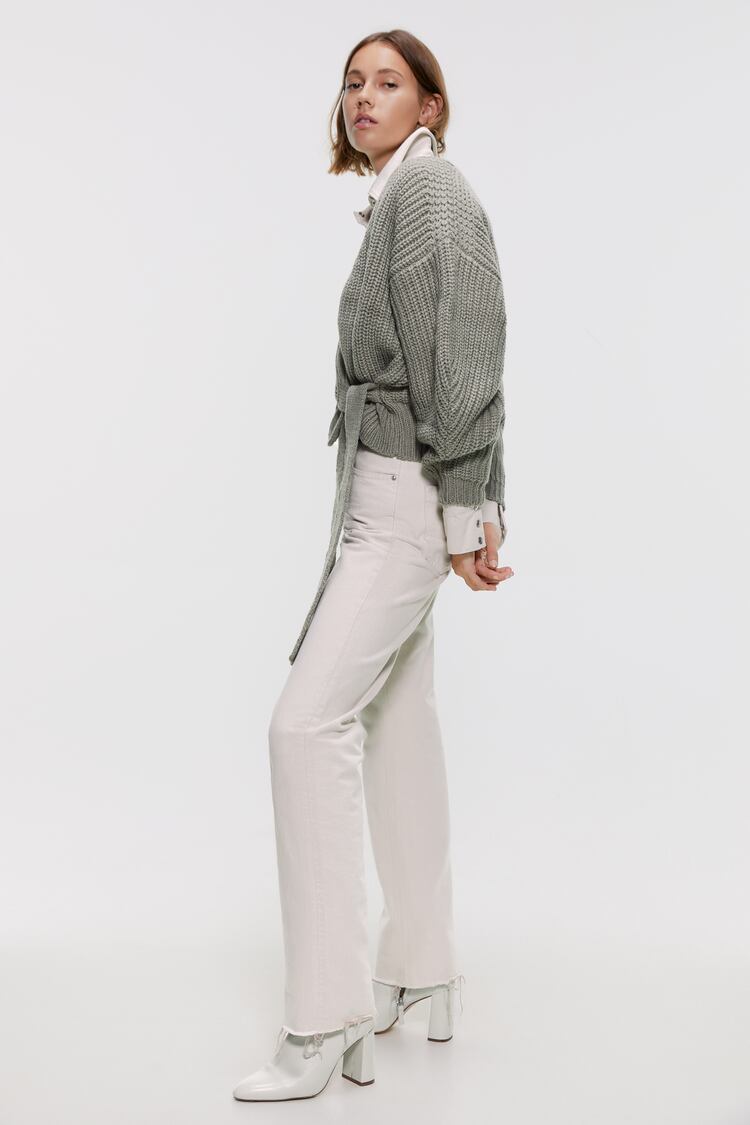 Image 3 of CROPPED CARDIGAN WITH BELT from Zara