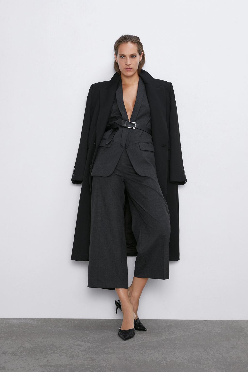 Wide Leg Trousers & Slouchy: The Ultimate Styling Guide - culotte