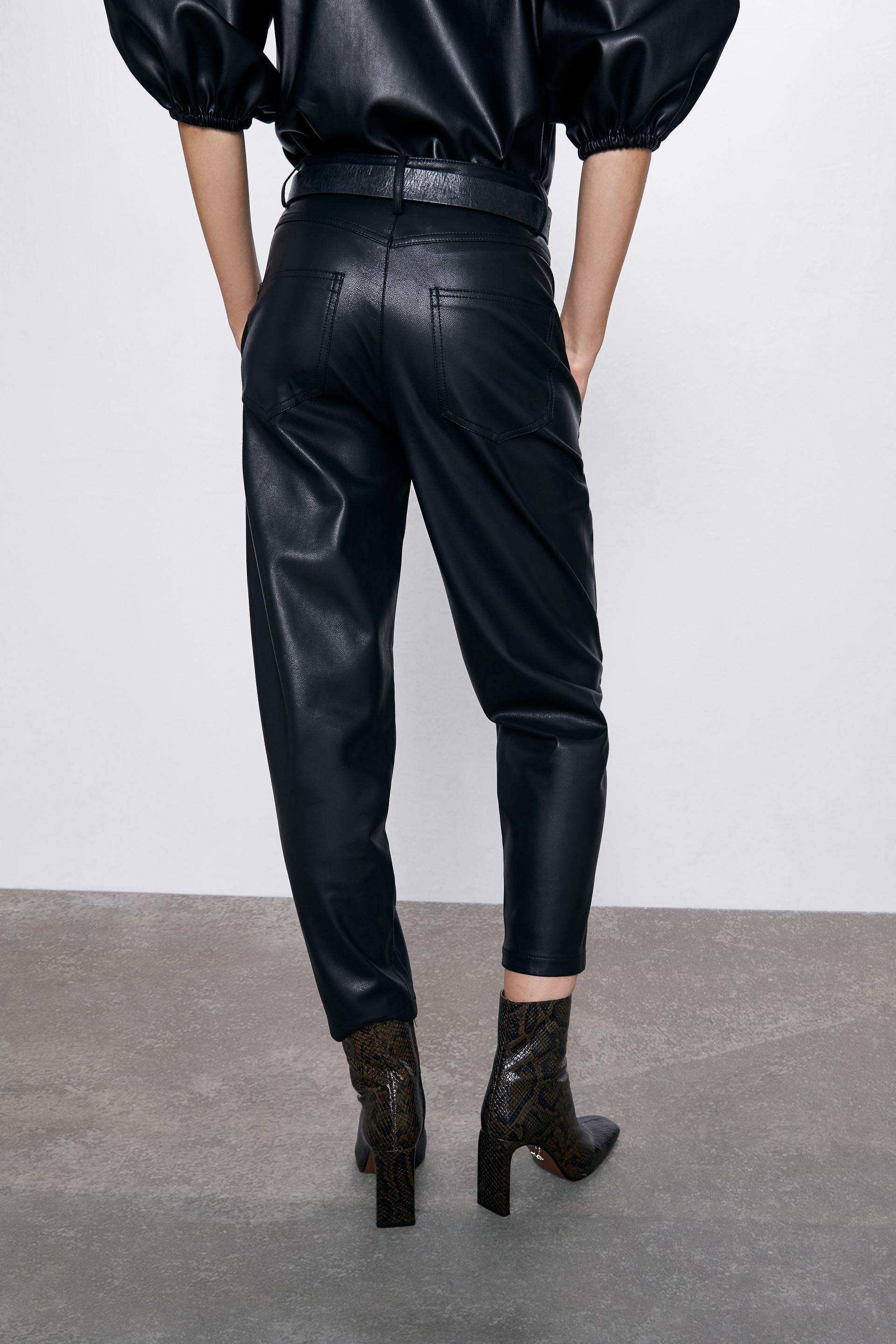 Pantalon Efecto Piel Zara Espana