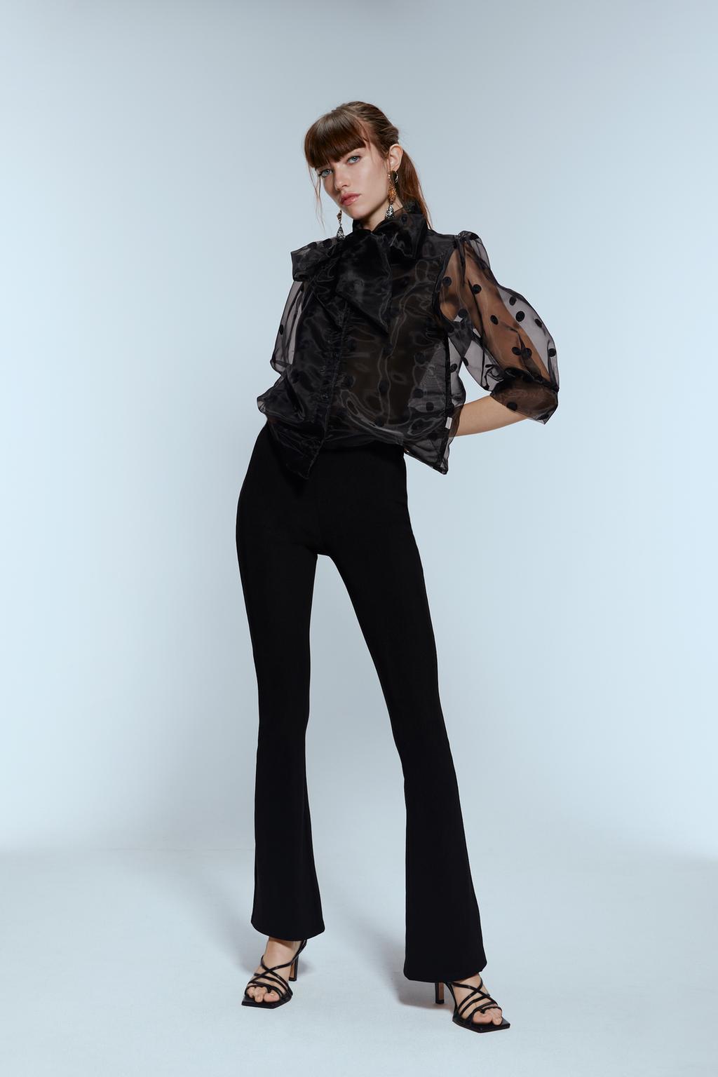 Imagem 1 de CAMISA ÀS BOLINHAS COM LAÇO da Zara