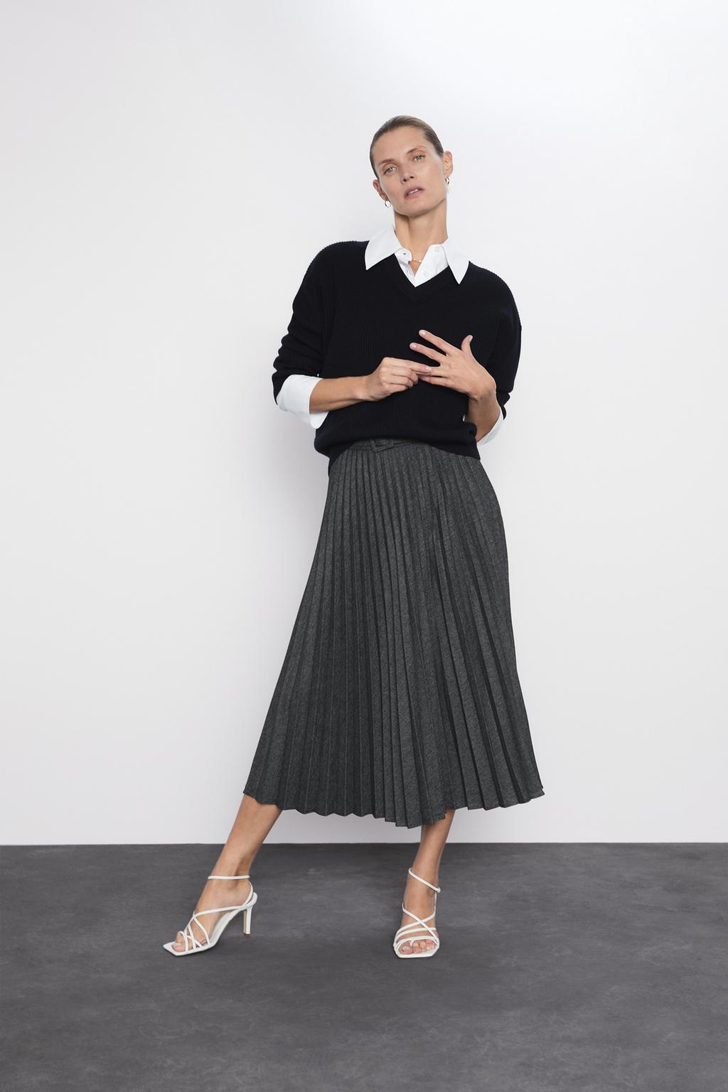 Image 1 of PLEATED SKIRT WITH BELT from Zara