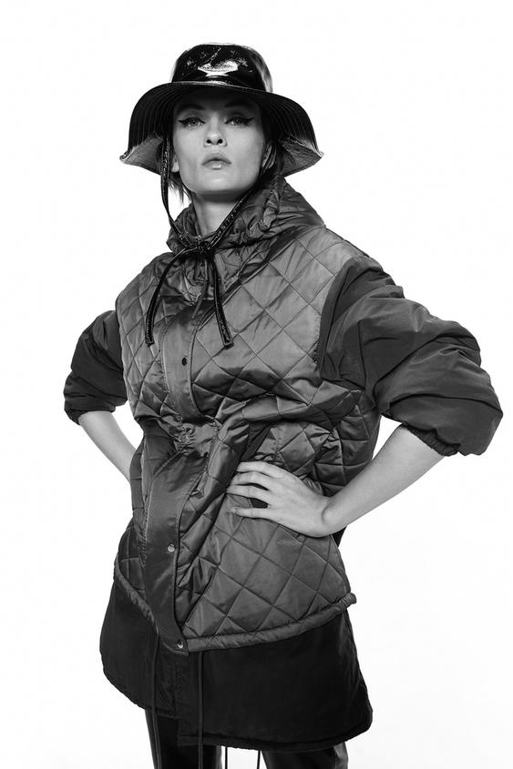 Image 2 of PATENT FINISH RAIN HAT from Zara
