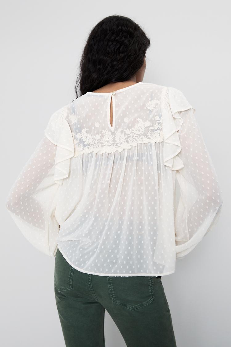 Zdjęcie 4 BLUZKA Z TKANINY PLUMETI Z FALBANKAMI z Zara